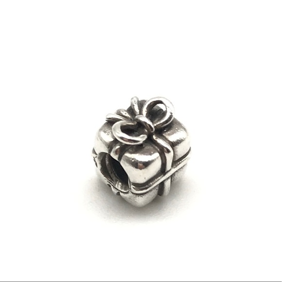 Pandora Retired Present Charm - Picture 5 of 5